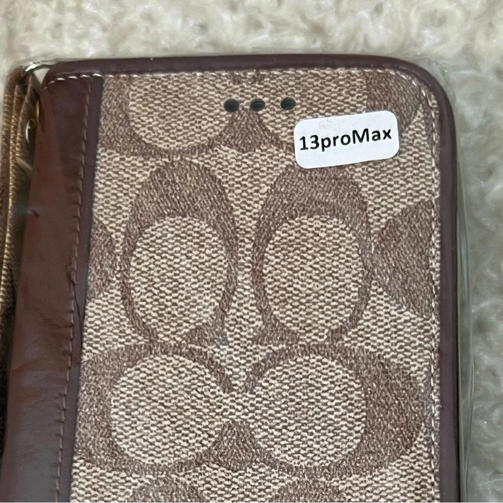 COACH iPhone 13 Pro max Wallet Phone case